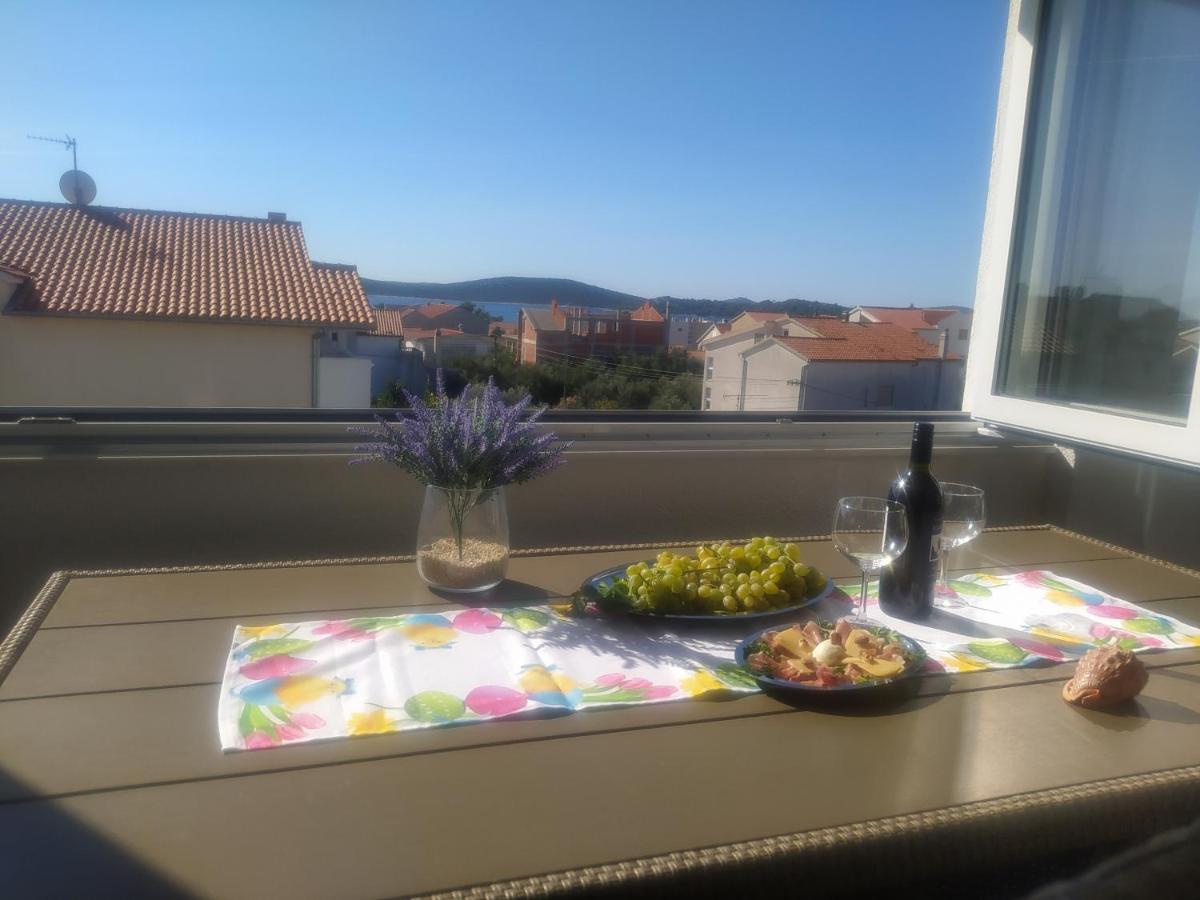 Apartmani Trubi 3 Vodice Buitenkant foto
