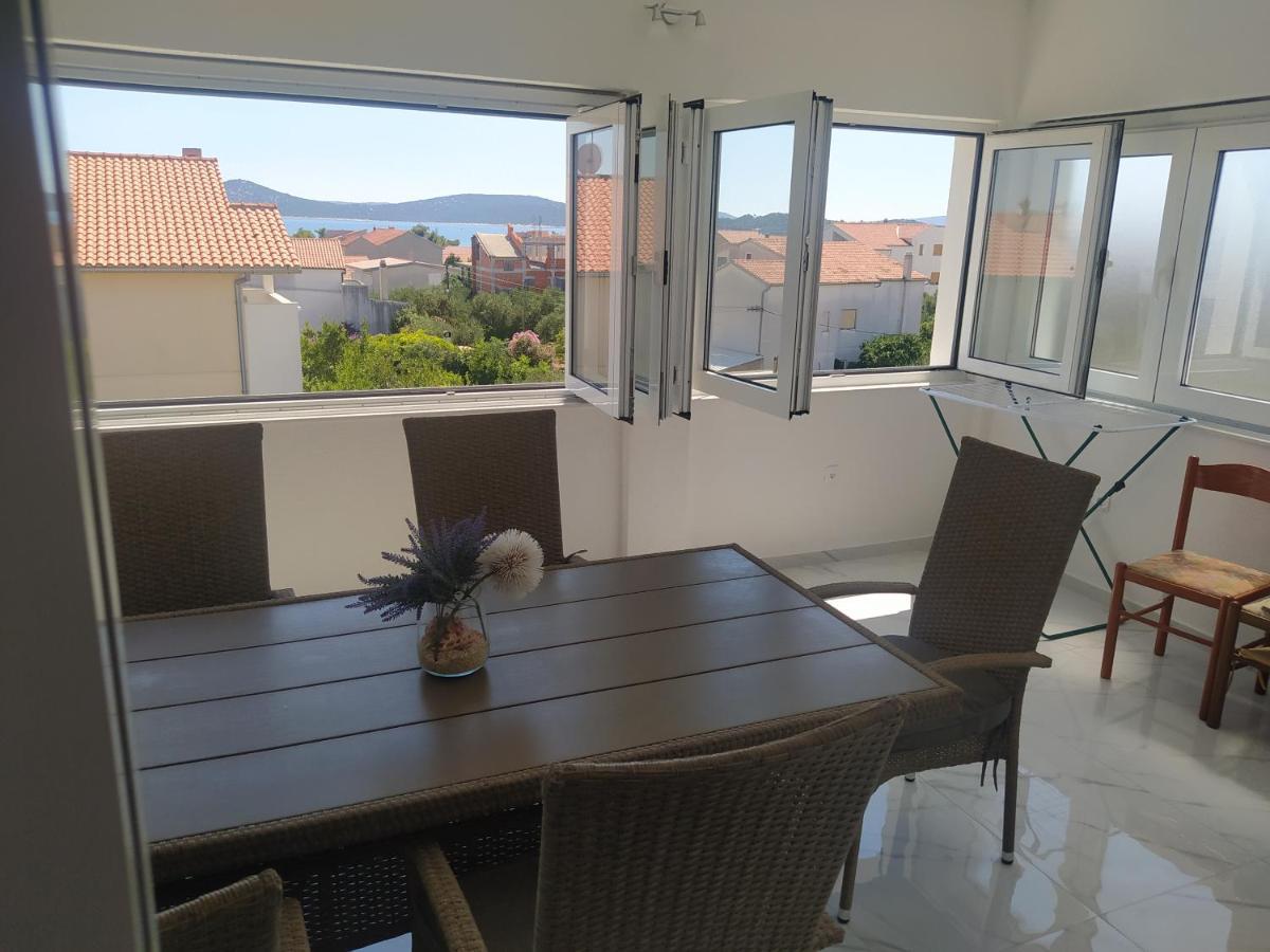 Apartmani Trubi 3 Vodice Buitenkant foto