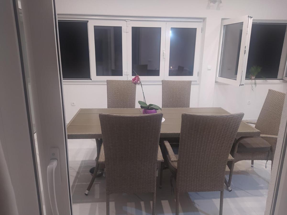 Apartmani Trubi 3 Vodice Buitenkant foto